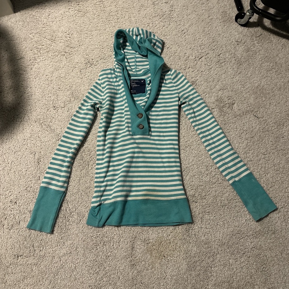 American Eagle Henley